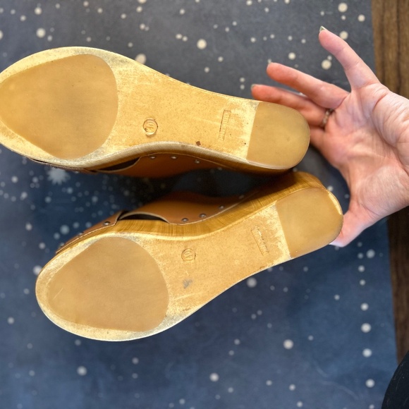 Charles David Wedges Brown Leather Wooden Sandals Like New size 9 - Picture 5 of 5